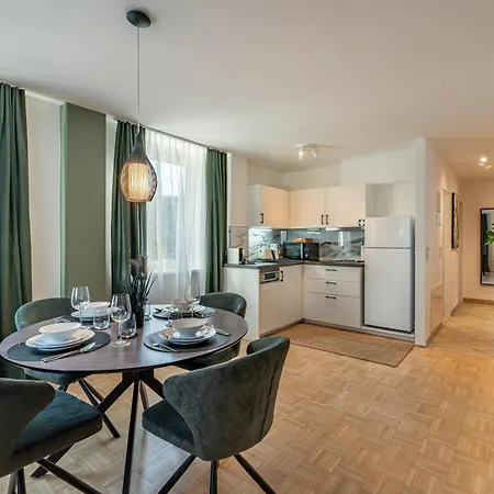 Stadtapartments Luna By Cosy Homes *